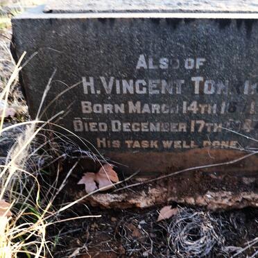 TONKIN H. Vincent -1944