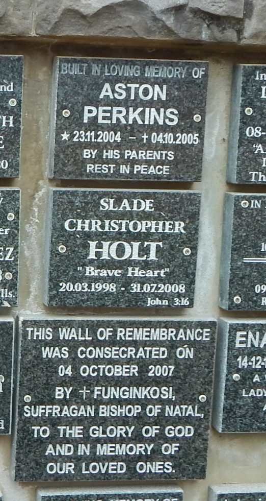 PERKINS Aston 2004-2005 :: HOLT Slade Christopher 1998-2008