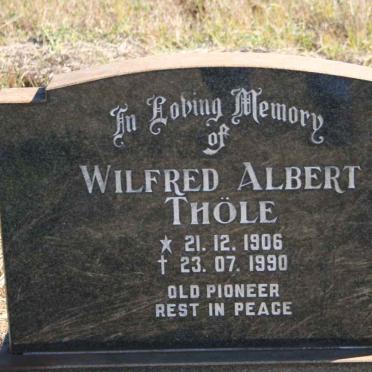 THOLE Wilfred Albert 1906-1990