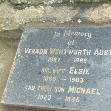 AUSTIN Vernon Wentworth 1887-1982 &amp; Elsie 1885-1983 :: AUSTIN Michael 1923-1945