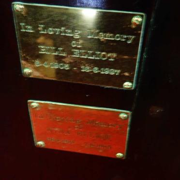 ELLIOT Bill 1905-1987 &amp; Nina 1913-1985 