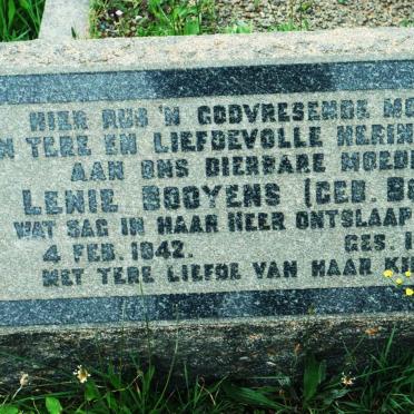 BOOYENS Lenie nee BOTHA -1942