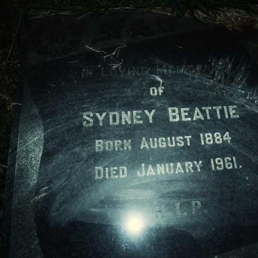 BEATTIE Sydney 1884-1961 &amp; Frances Mabel -1978