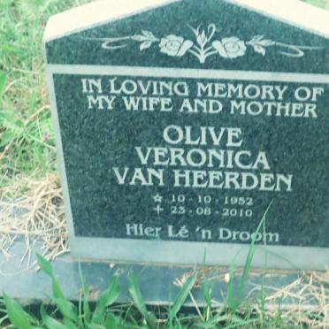 HEERDEN Olive Veronica,van 1952-2010