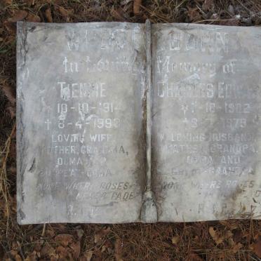 WEDDERBURN Charles Edward 1902-1979 &amp; Tiennie 1914-1993