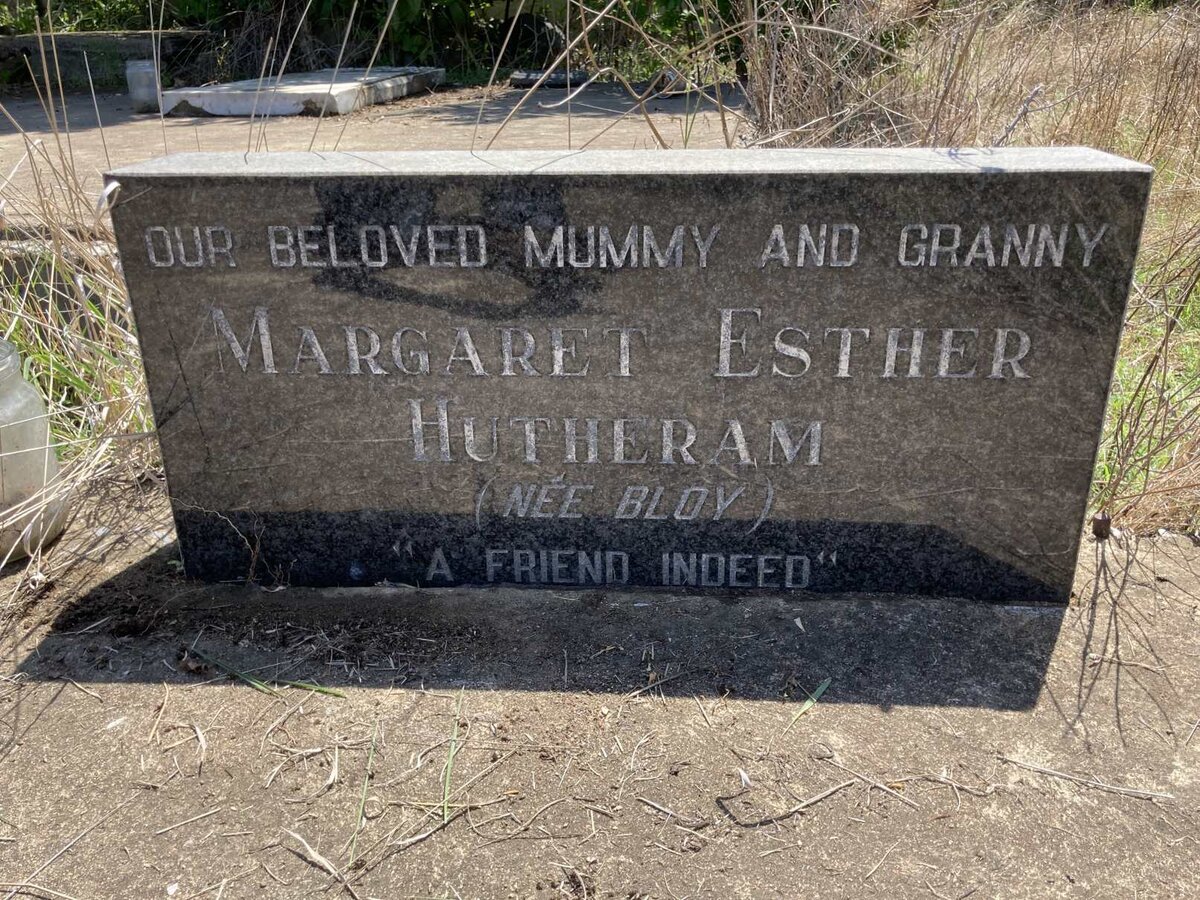 HUTHERAM Dindayal 1907-1964 & Margaret Esther BLOY 1906-1989 _3
