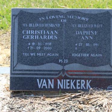 NIEKERK Christiaan Gerhardus, van 1938-2000 &amp; Daphne Ann 1941- 