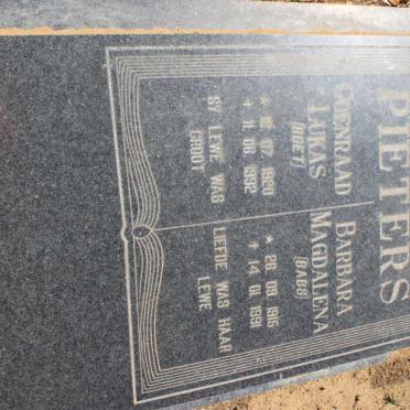 PIETERS Coenraad Lukas 1920-1992 &amp; Barbara Magdalena 1915-1991