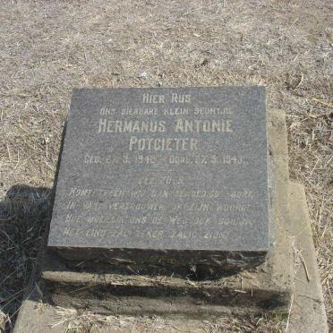 POTGIETER Hermanus Antonie 1942-1943