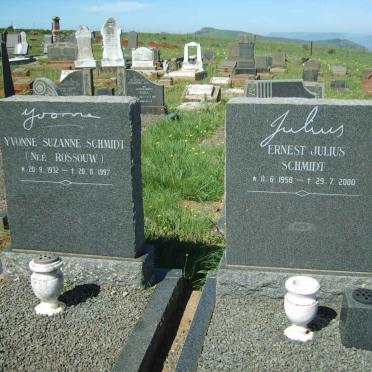 SCHMIDT Ernest Julius 1958-2000 :: SCHMIDT Yvonne Suzanne nee ROSSOUW 1932-1997