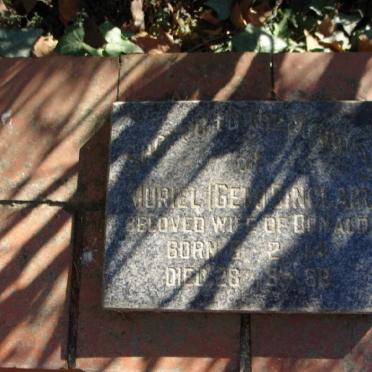 SINCLAIR Muriel 1914-1988