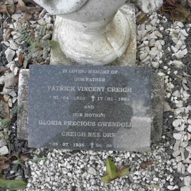 CREIGH Patrick Vincent 1923-1992 &amp; Gloria Precious Gwendoline ORR 1936-2003