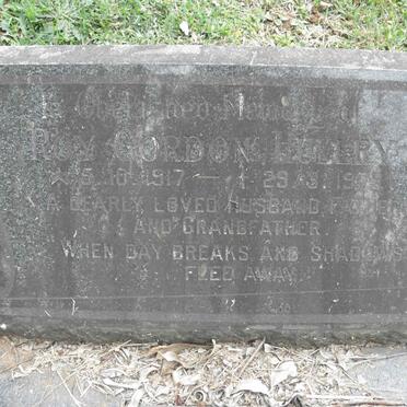 HULLEY Roy Gordon 1917-1979 :: HULLEY Roger Rex 1945-1996 &amp; Dorothy Joan -2007