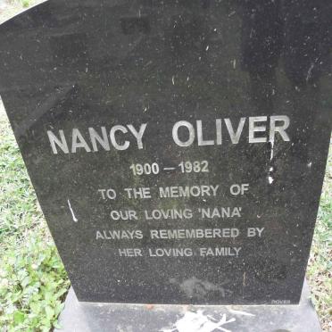 OLIVER Nancy 1900-1982