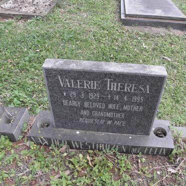 WESTHUIZEN Wilhelm Marthinus, van der 1918-1998 &amp; Valerie Theresa FELIX 1929-1995