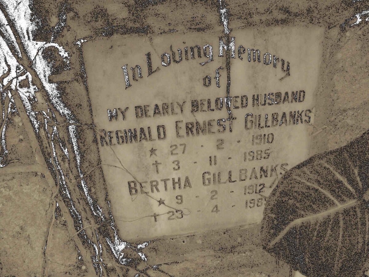 GILLBANKS Reginald Ernest 1910-1985 &amp; Bertha 1912-1989