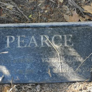 PEARCE ? Robert 1938-2010 &amp; Patricia Elizabeth 1951-2019