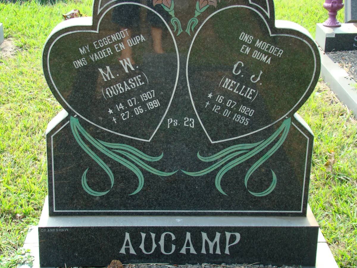 AUCAMP M.W. 1907-1991 &amp; C.J. 1920-1995