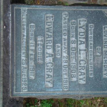 GRAY Edward A. 1911-1929 :: GRAY Lydia L. 1908-1918