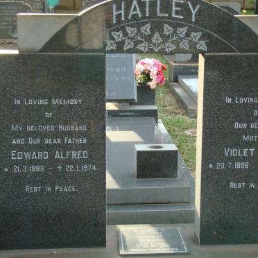 HATLEY Edward Alfred 1889-1974 &amp; Violet Maud 1898-1990
