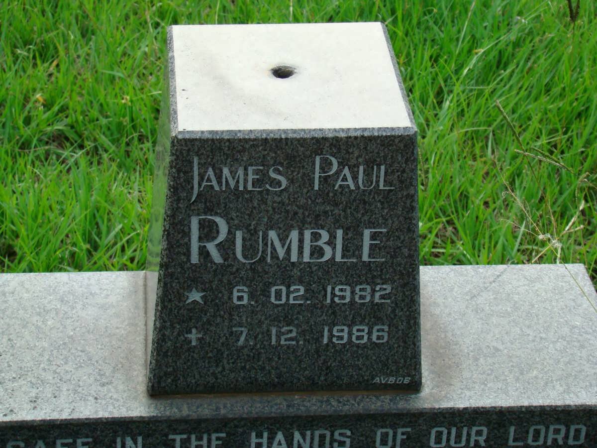 RUMBLE James Paul 1982-1986