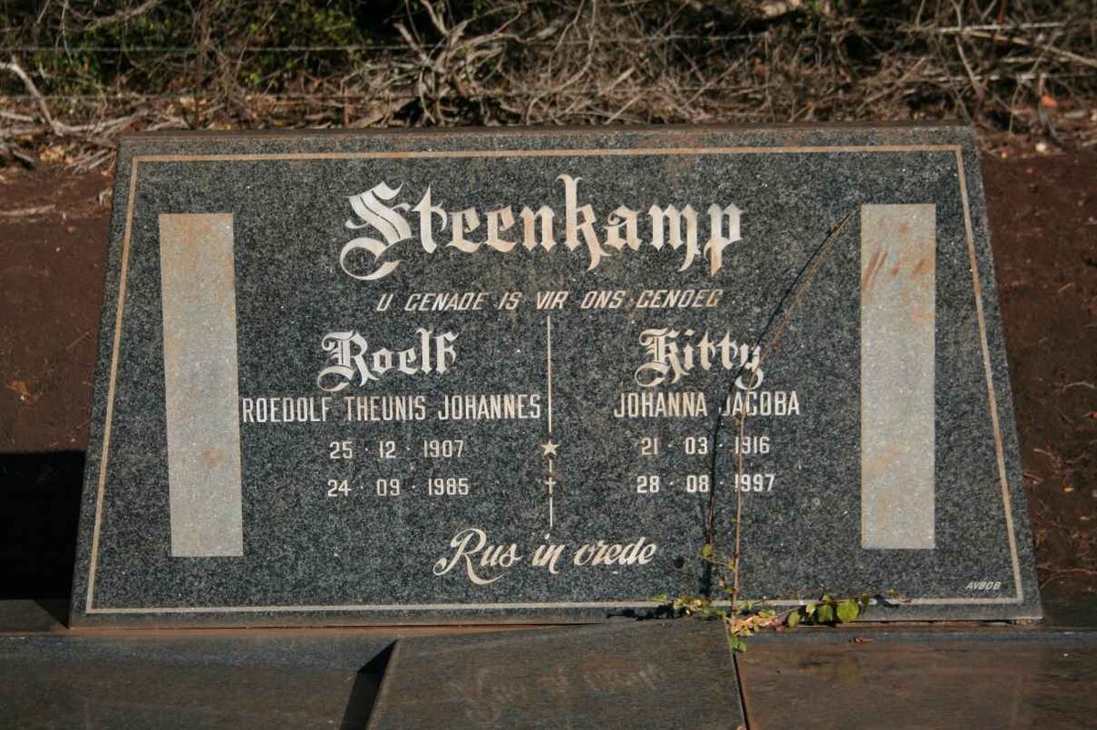 STEENKAMP Roedolf Theunis Johannes 1907-1985 &amp; Johanna Jacoba 1916-1997