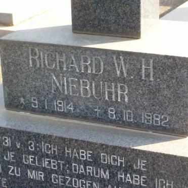 NIEBUHR Richard W.H. 1914-1982