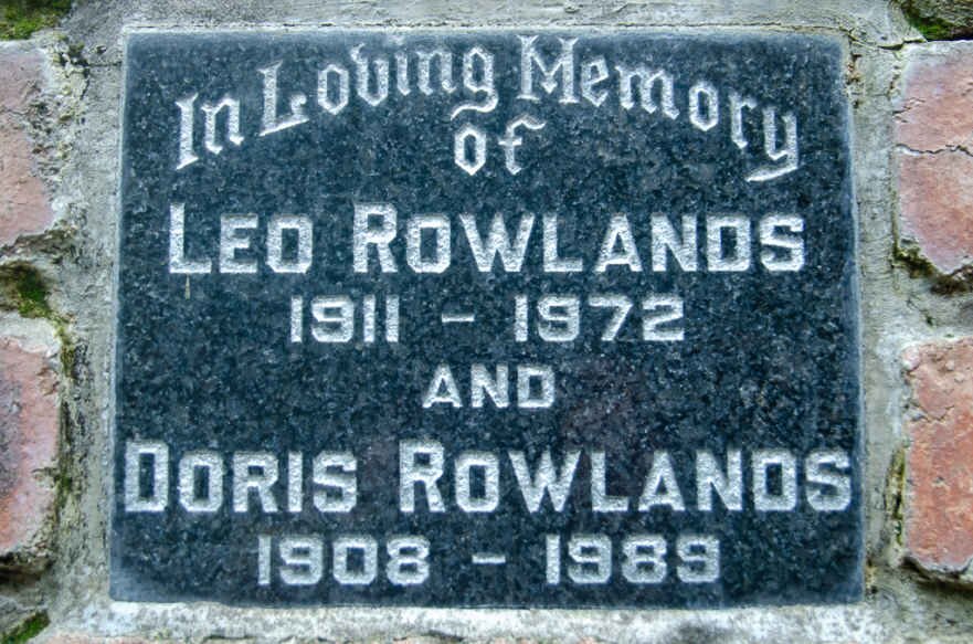 ROWLANDS Leo 1911-1972 &amp; Doris 1908-1989