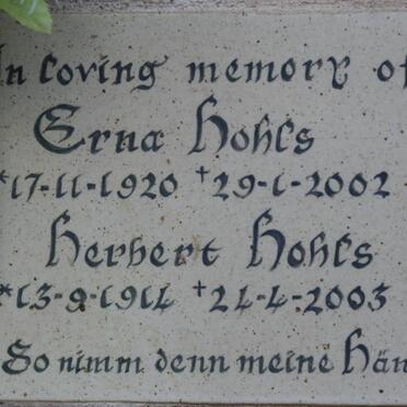 HOHLS Herbert 1914-2003 &amp; Erna 1920-2002