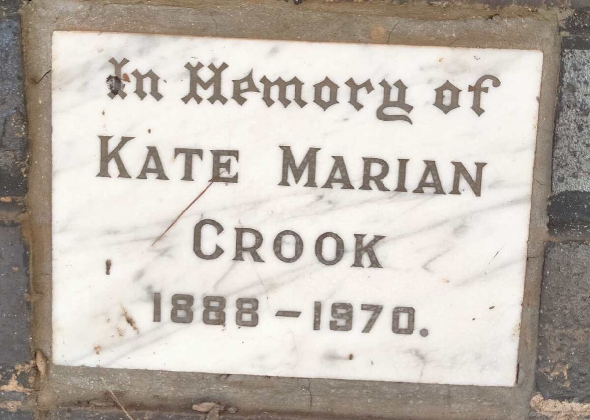 CROOK Kate Marian 1888-1970