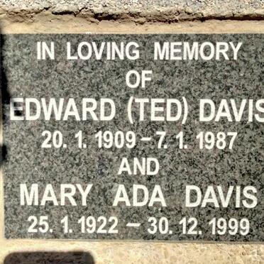 DAVIS Edward 1909-1987 & Mary Ada 1922-1999