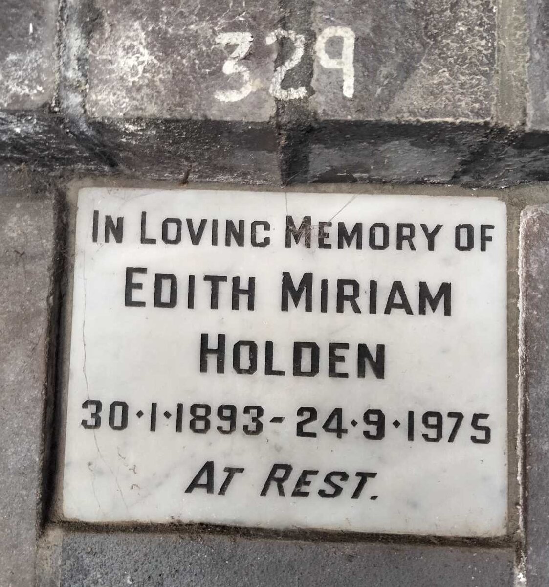 HOLDEN Edith Miriam 1893-1975