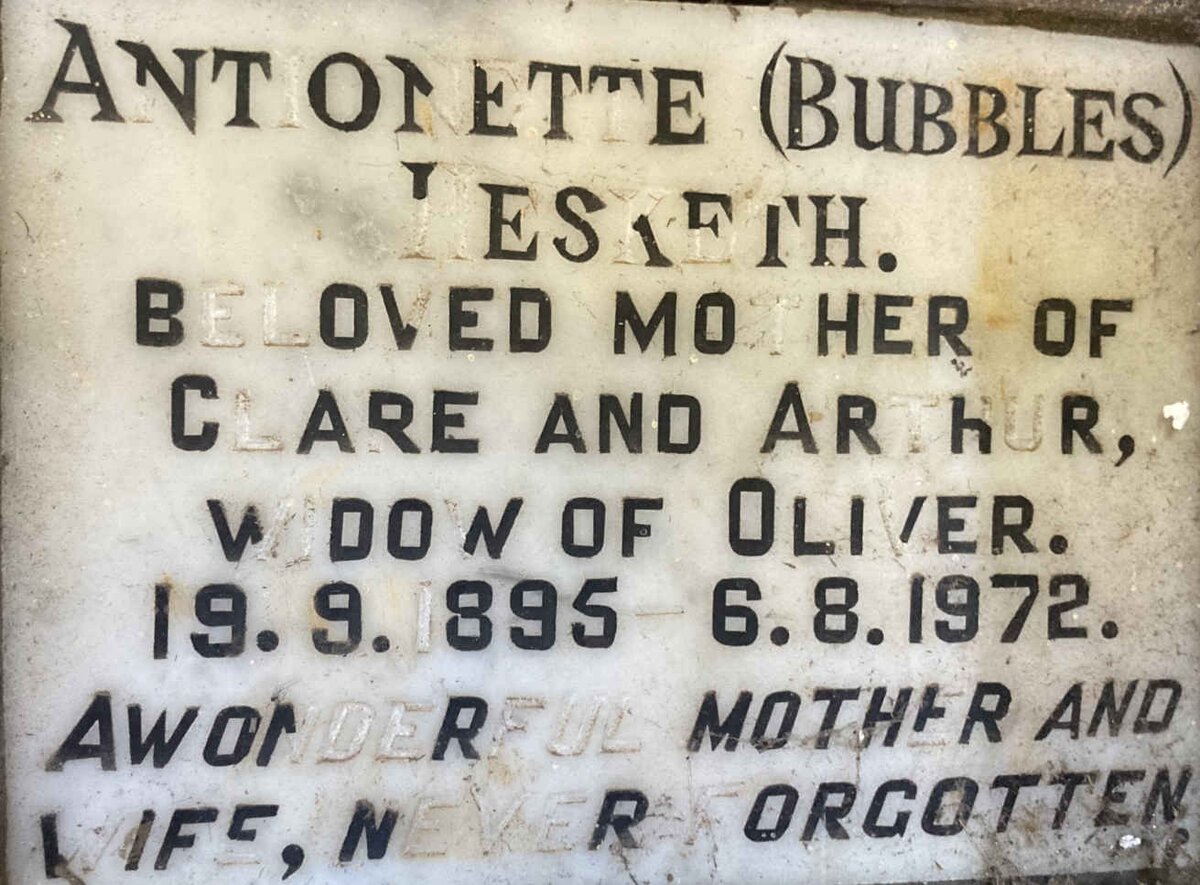 HESKETH Antoinette 1895-1972