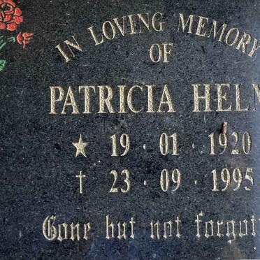 HELM Patricia 1920-1995