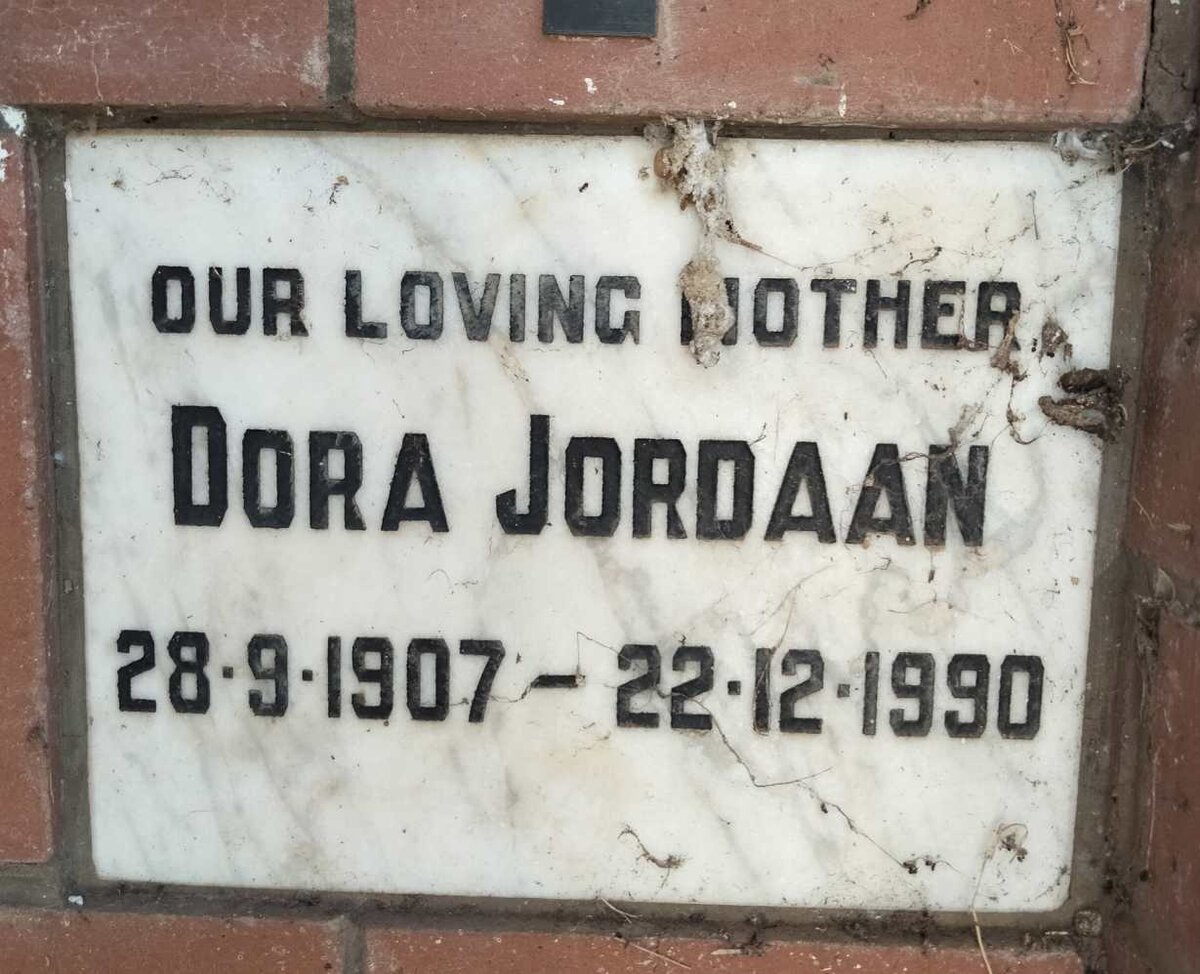 JORDAAN Dora 1907-1990