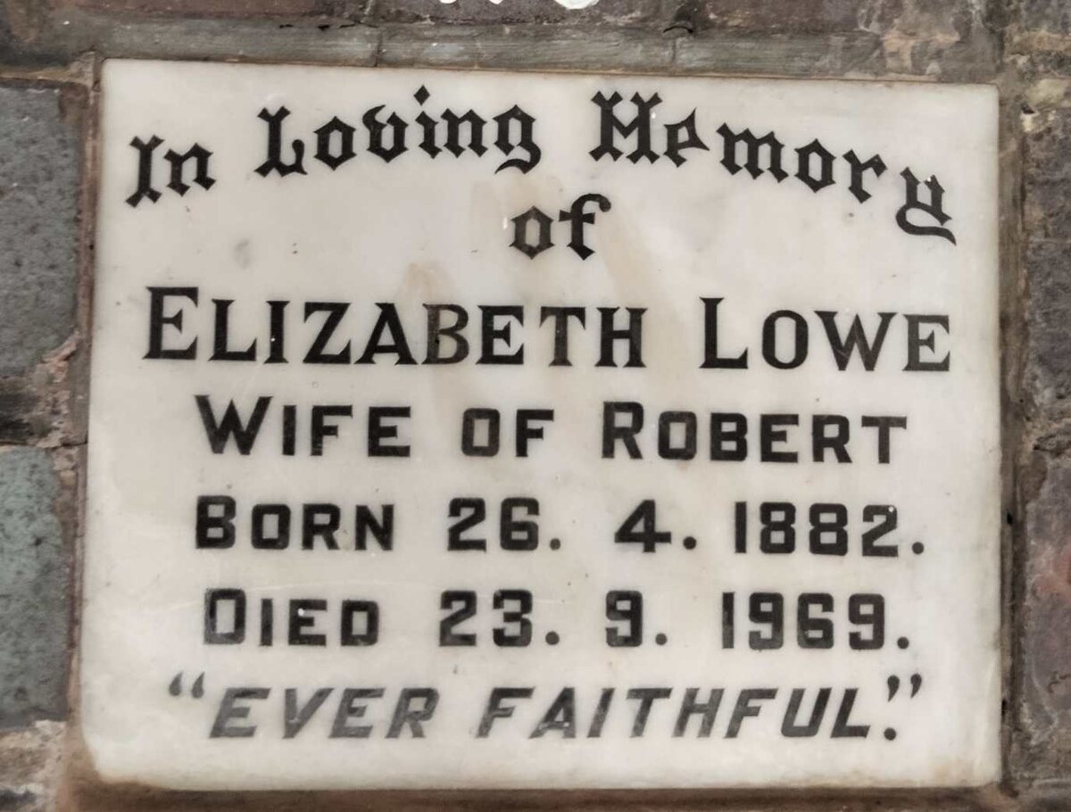 LOWE Elizabeth 1882-1969