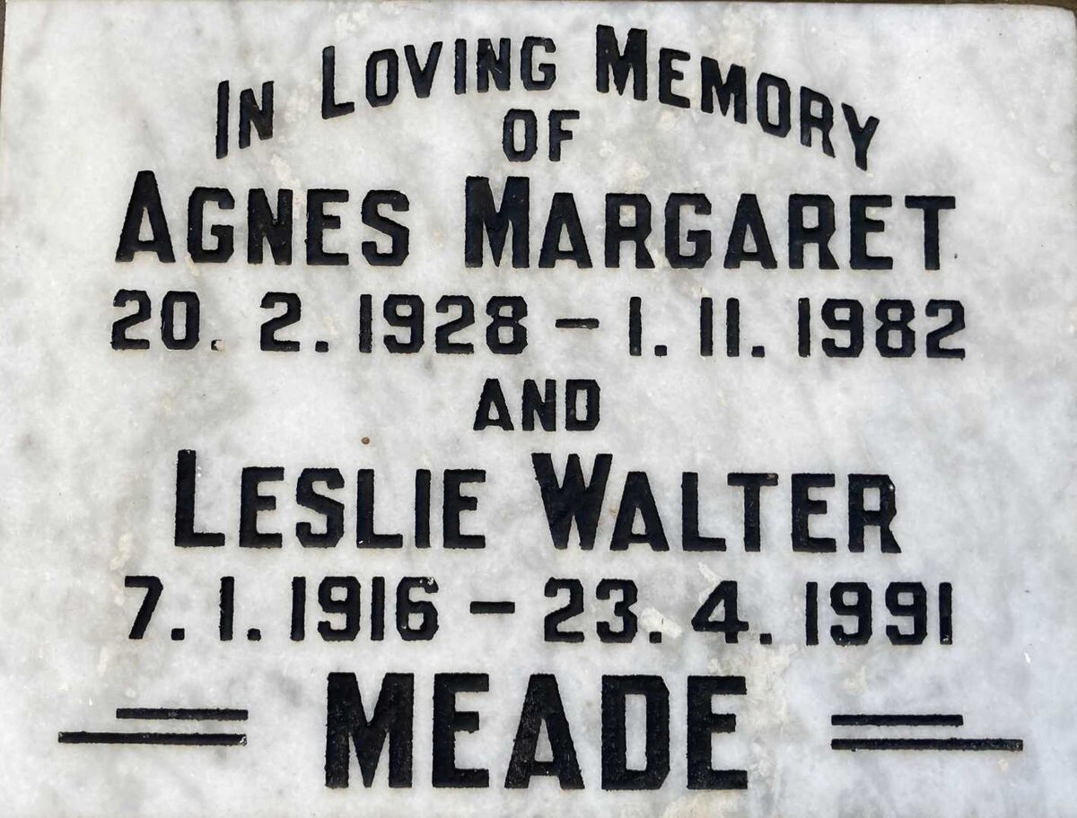 MEADE Leslie Walter 1916-1991 & Agnes Margaret 1928-1982