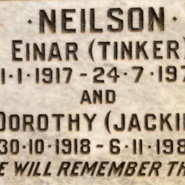 NEILSON Einar 1917-1971 & Dorothy 1918-1988