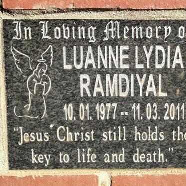 RAMDIYAL Luanne Lydia 1977-2011