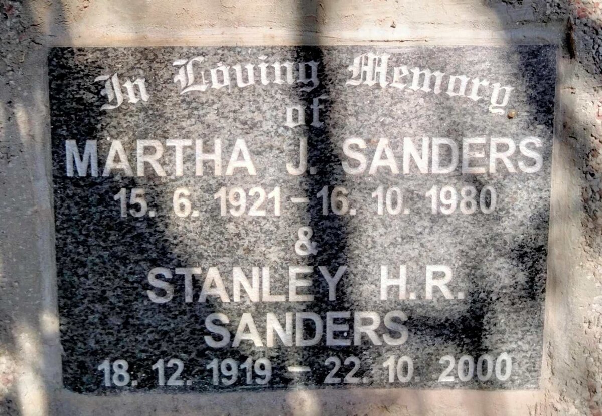 SANDERS Stanley H.R. 1919-2000 & Martha J. 1921-1980
