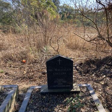 COLLINS Magdalen 1915-2009