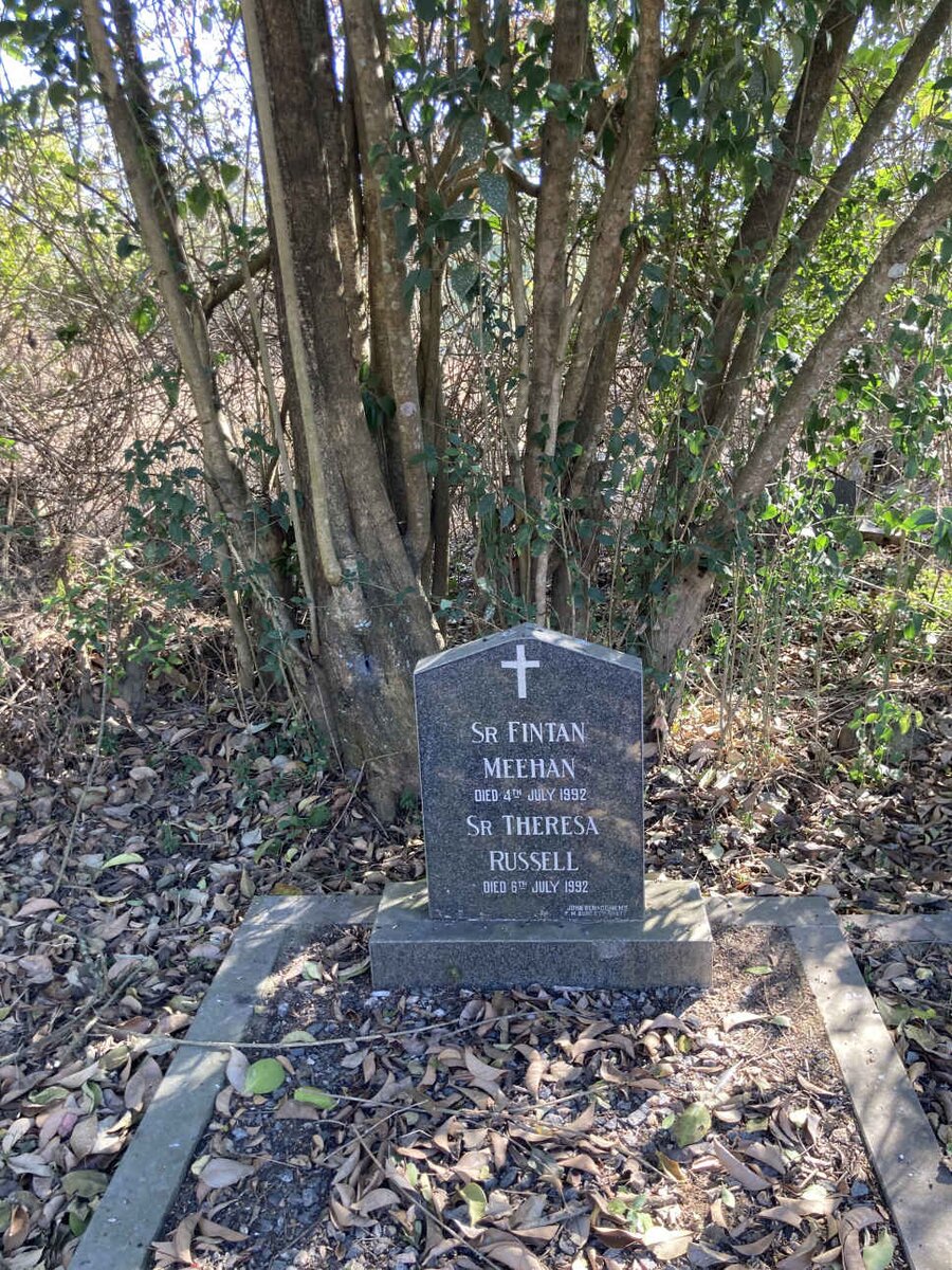 MEEHAN Fintan -1992 :: RUSSELL Theresa -1992