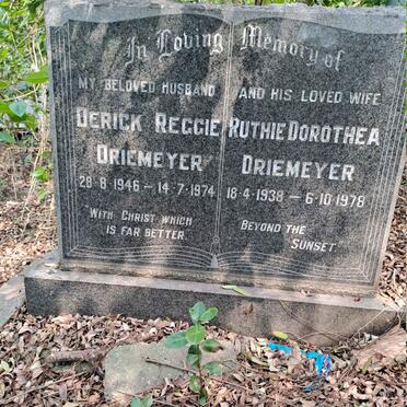 DRIEMEYER Derick Reggie 1946-1974 & Ruthie Dorothea 1938-1978