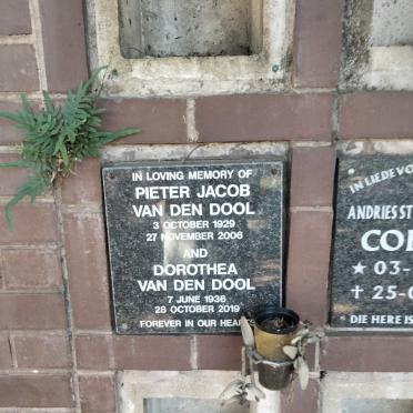 DOOL Pieter Jacob, van den 1929-2006 &amp; Dorothea 1936-2019