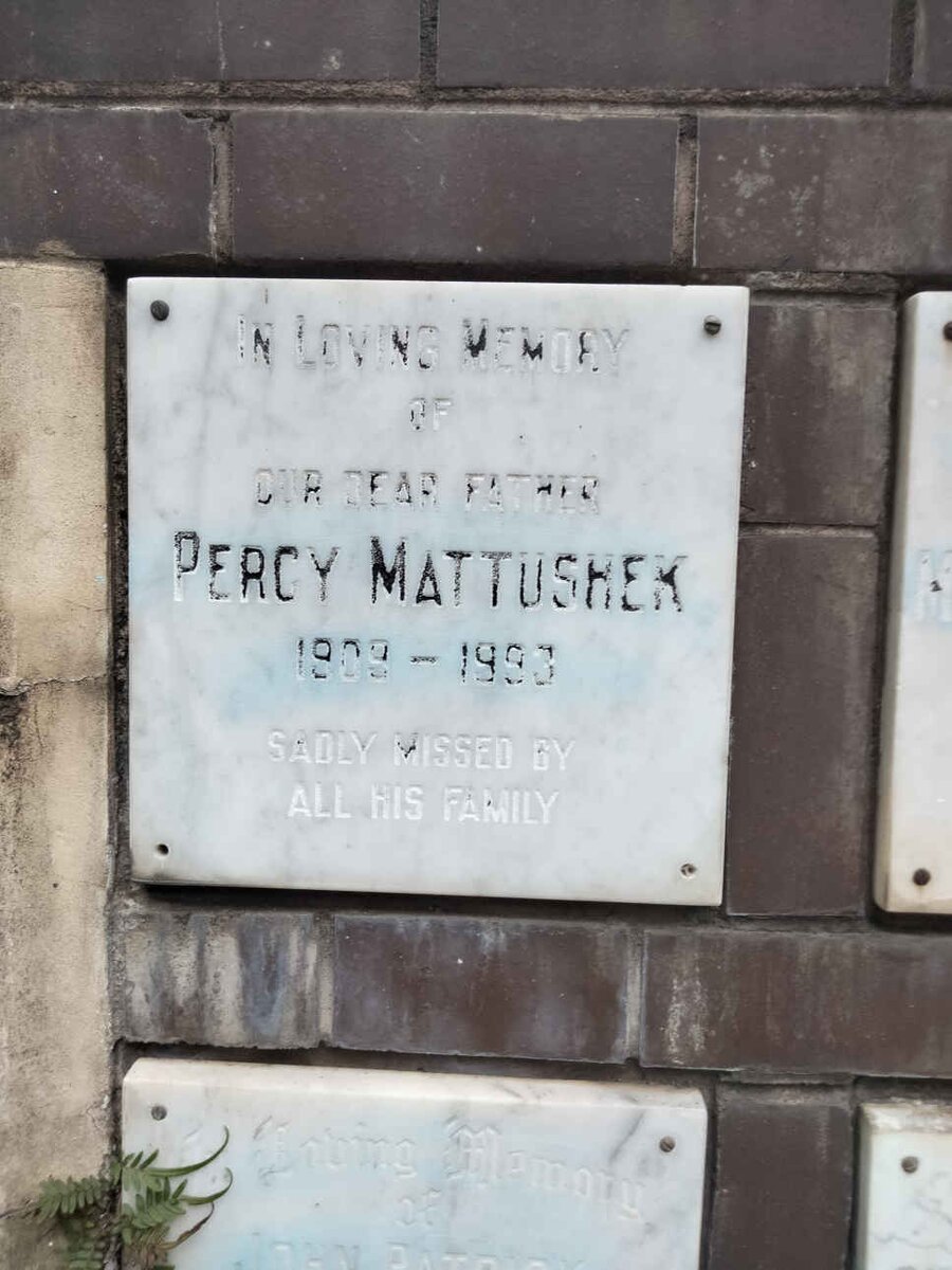 MATTUSHEK Percy 1909-1993