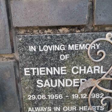 SAUNDE? Etienne Charl 1956-1982