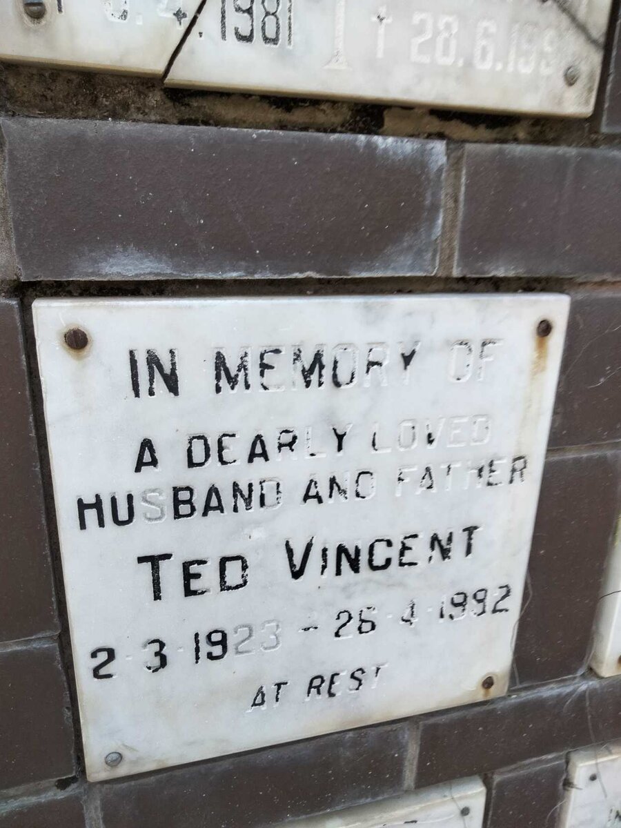 VINCENT Ted 1923-1992