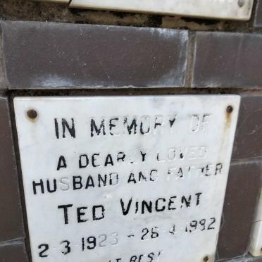 VINCENT Ted 1923-1992