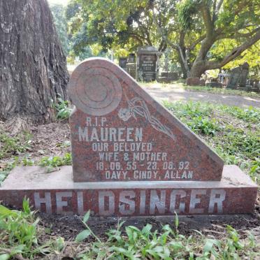 HELDSINGER Maureen 1955-1992