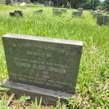 JOHNSON Vernon Albin 1912-1984